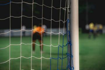 U23国足补时绝杀塔吉克斯坦，贺一然头球制胜（配图示意）